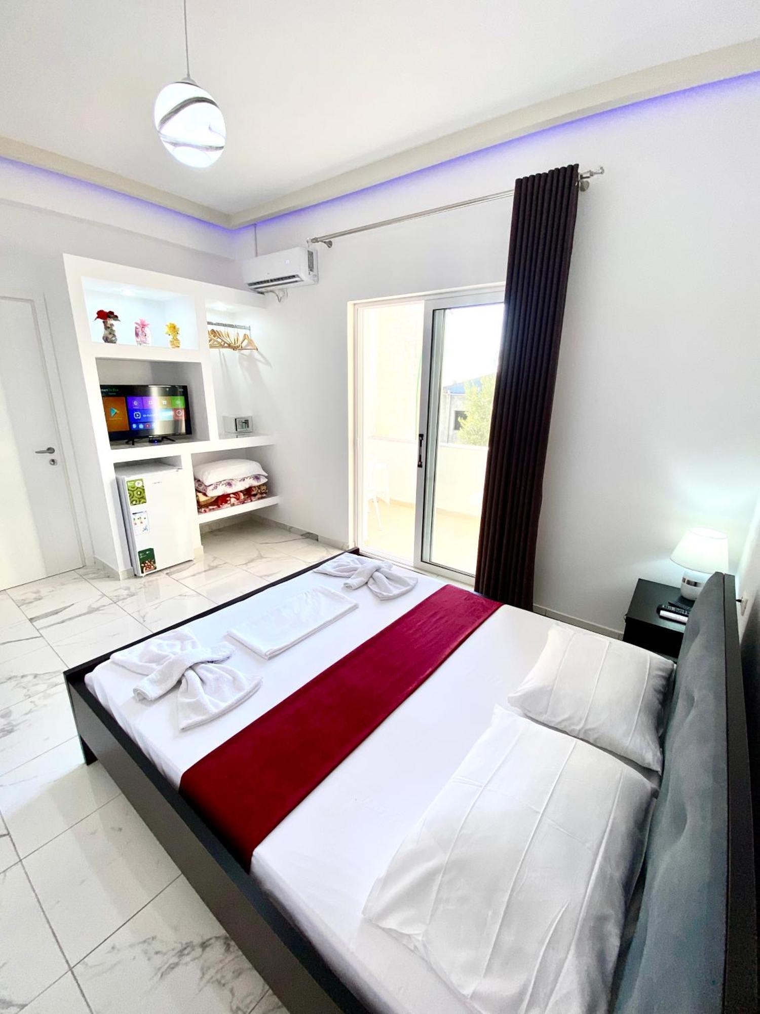 Apartmente Pamela Саранде Екстериор снимка