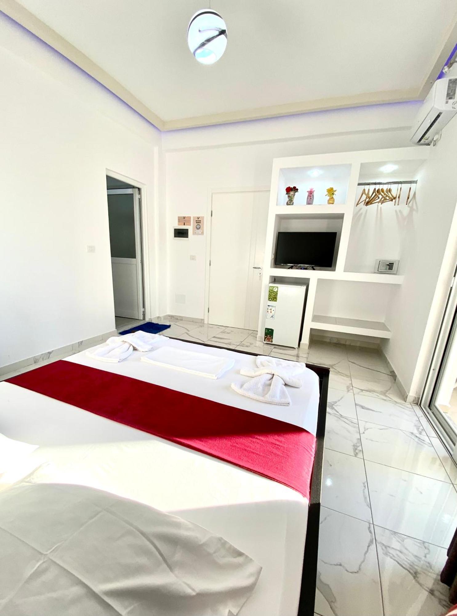 Apartmente Pamela Саранде Екстериор снимка